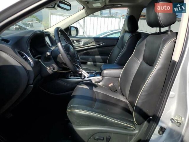 Серый Инфинити QX60, объемом двигателя 3.5 л и пробегом 77 тыс. км за 4500 $, фото 6 на Automoto.ua