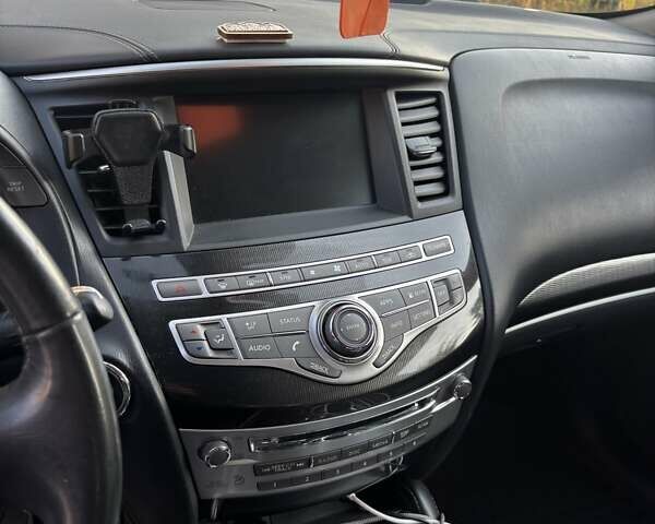 Сірий Інфініті QX60, об'ємом двигуна 3.5 л та пробігом 175 тис. км за 17500 $, фото 4 на Automoto.ua