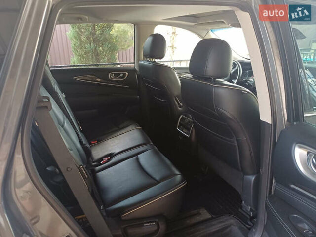 Сірий Інфініті QX60, об'ємом двигуна 3.5 л та пробігом 102 тис. км за 20500 $, фото 16 на Automoto.ua
