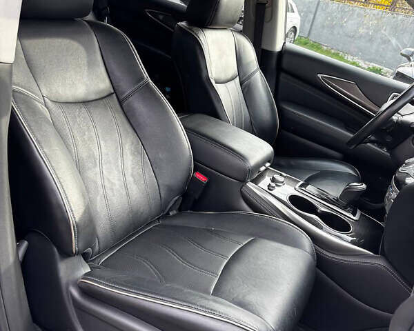 Серый Инфинити QX60, объемом двигателя 3.5 л и пробегом 74 тыс. км за 18300 $, фото 21 на Automoto.ua