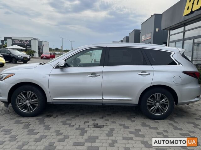 Серый Инфинити QX60, объемом двигателя 3.5 л и пробегом 41 тыс. км за 19999 $, фото 3 на Automoto.ua