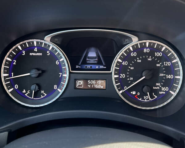 Серый Инфинити QX60, объемом двигателя 3.5 л и пробегом 50 тыс. км за 33000 $, фото 11 на Automoto.ua