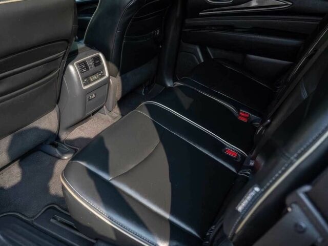 Сірий Інфініті QX60, об'ємом двигуна 3.5 л та пробігом 46 тис. км за 8100 $, фото 18 на Automoto.ua