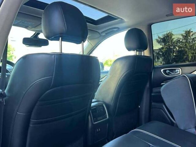 Сірий Інфініті QX60, об'ємом двигуна 3.5 л та пробігом 97 тис. км за 24000 $, фото 19 на Automoto.ua
