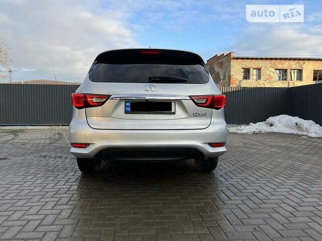 Сірий Інфініті QX60, об'ємом двигуна 3.5 л та пробігом 38 тис. км за 24000 $, фото 9 на Automoto.ua