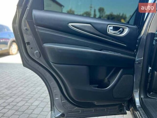 Сірий Інфініті QX60, об'ємом двигуна 3.5 л та пробігом 97 тис. км за 24000 $, фото 17 на Automoto.ua