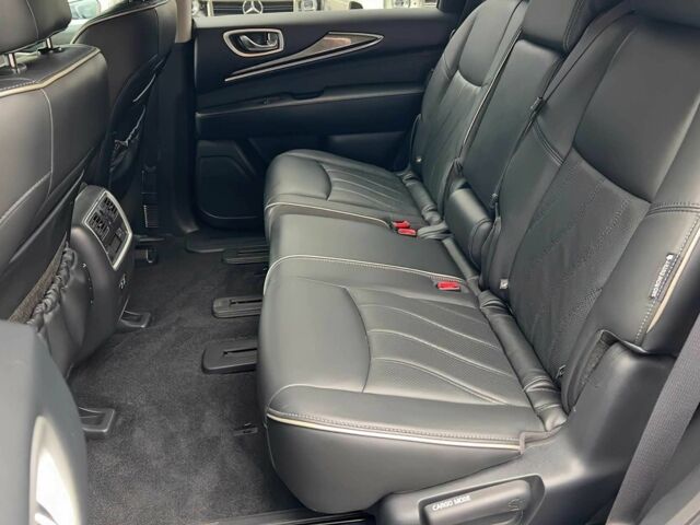 Сірий Інфініті QX60, об'ємом двигуна 3.5 л та пробігом 38 тис. км за 16000 $, фото 13 на Automoto.ua