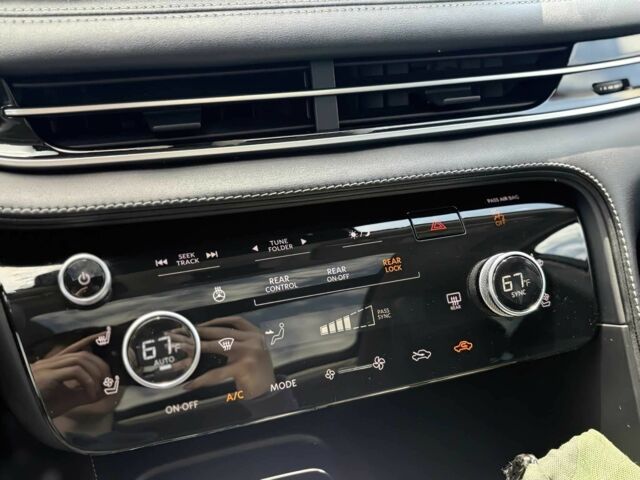 Сірий Інфініті QX60, об'ємом двигуна 3.5 л та пробігом 38 тис. км за 22000 $, фото 9 на Automoto.ua