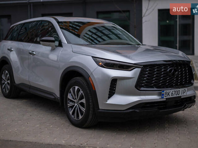 Серый Инфинити QX60, объемом двигателя 3.5 л и пробегом 20 тыс. км за 33000 $, фото 16 на Automoto.ua
