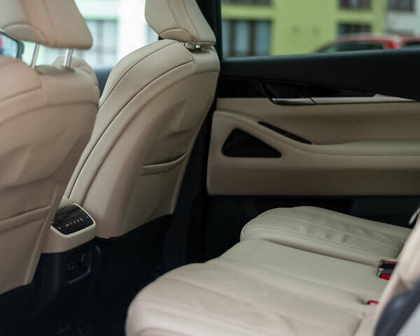 Серый Инфинити QX60, объемом двигателя 3.5 л и пробегом 20 тыс. км за 33000 $, фото 46 на Automoto.ua