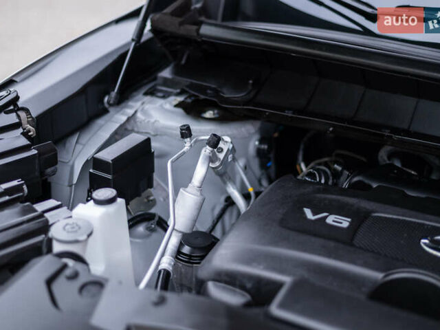 Серый Инфинити QX60, объемом двигателя 3.5 л и пробегом 20 тыс. км за 33000 $, фото 55 на Automoto.ua