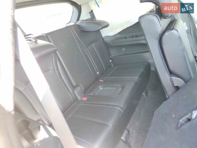 Сірий Інфініті QX60, об'ємом двигуна 0 л та пробігом 59 тис. км за 22000 $, фото 2 на Automoto.ua