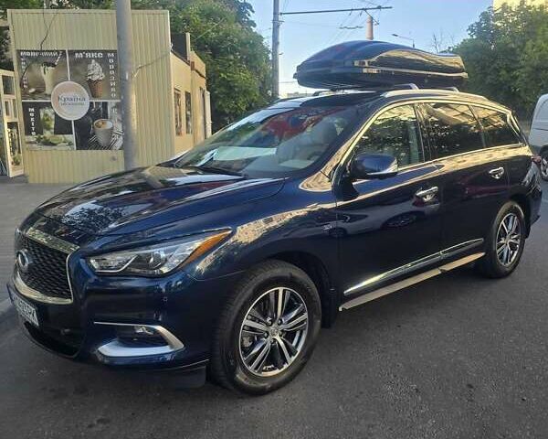 Синий Инфинити QX60, объемом двигателя 3.5 л и пробегом 192 тыс. км за 17000 $, фото 1 на Automoto.ua