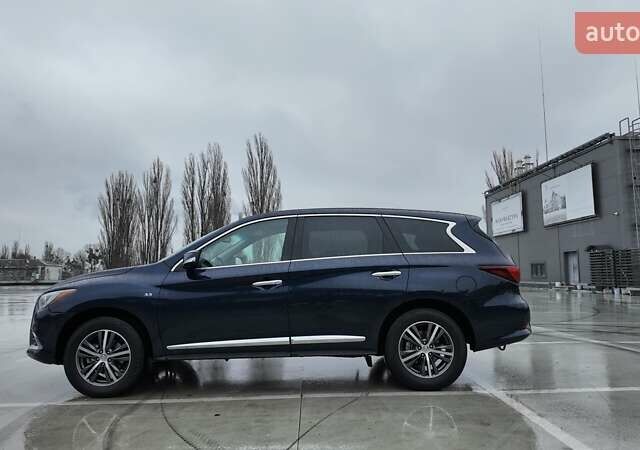 Синий Инфинити QX60, объемом двигателя 3.5 л и пробегом 104 тыс. км за 18990 $, фото 2 на Automoto.ua
