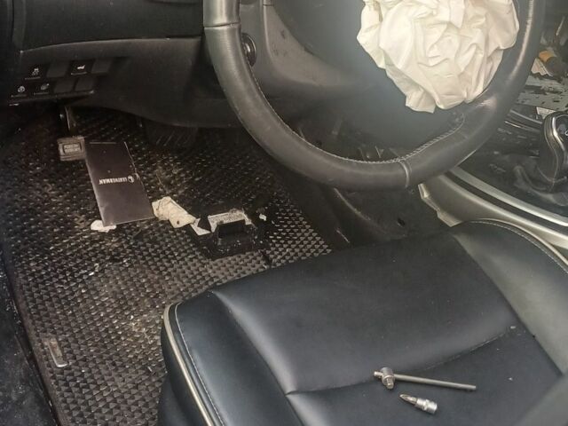 Синій Інфініті QX60, об'ємом двигуна 0 л та пробігом 80 тис. км за 7000 $, фото 2 на Automoto.ua