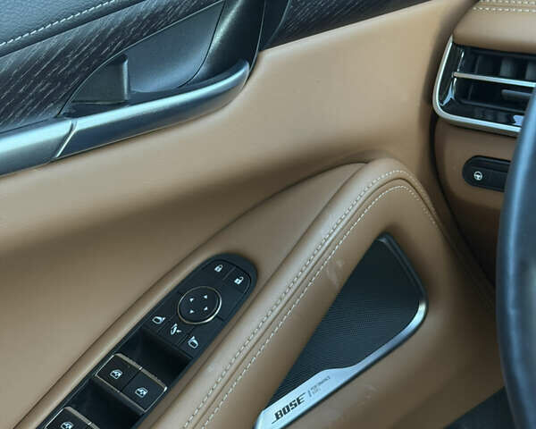 Синий Инфинити QX60, объемом двигателя 3.5 л и пробегом 29 тыс. км за 41000 $, фото 56 на Automoto.ua