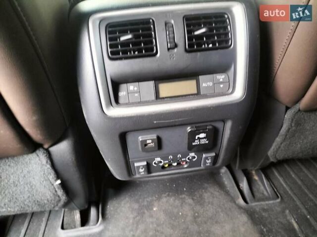 Зеленый Инфинити QX60, объемом двигателя 3.5 л и пробегом 142 тыс. км за 21500 $, фото 8 на Automoto.ua