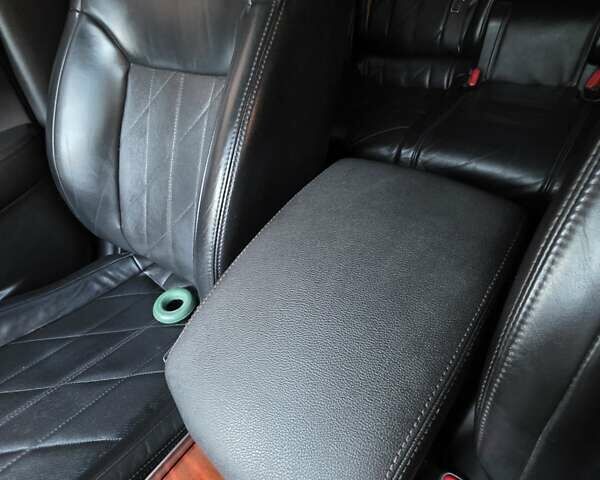 Белый Инфинити QX70, объемом двигателя 2.99 л и пробегом 110 тыс. км за 17999 $, фото 18 на Automoto.ua