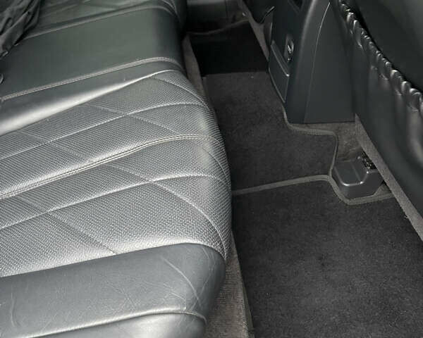 Белый Инфинити QX70, объемом двигателя 2.99 л и пробегом 128 тыс. км за 19800 $, фото 118 на Automoto.ua