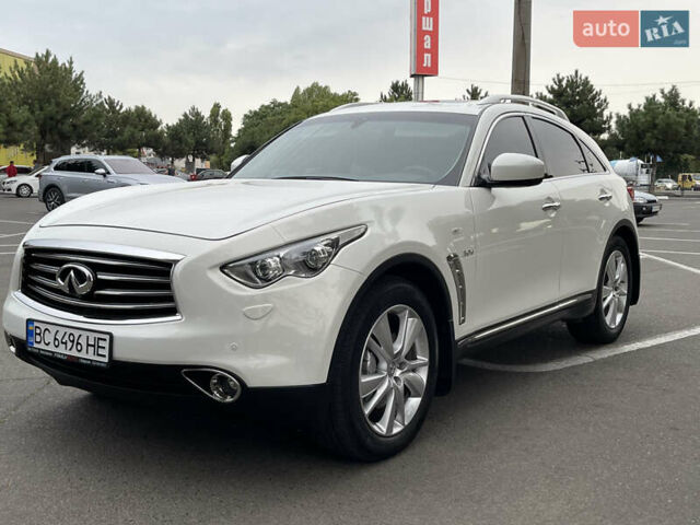 Белый Инфинити QX70, объемом двигателя 2.99 л и пробегом 128 тыс. км за 19800 $, фото 55 на Automoto.ua