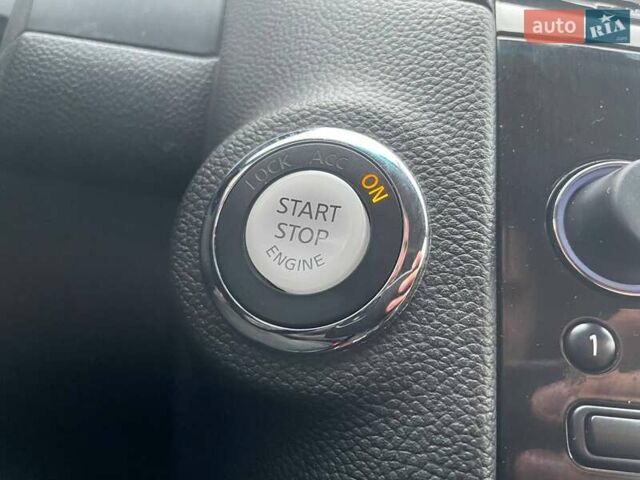 Белый Инфинити QX70, объемом двигателя 3.7 л и пробегом 84 тыс. км за 16990 $, фото 26 на Automoto.ua