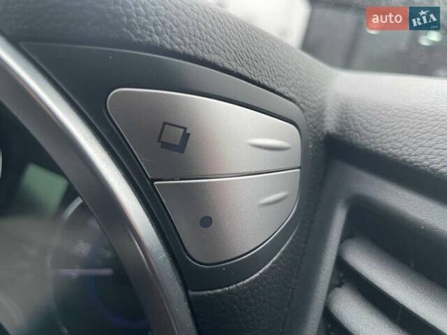 Белый Инфинити QX70, объемом двигателя 3.7 л и пробегом 84 тыс. км за 16990 $, фото 23 на Automoto.ua