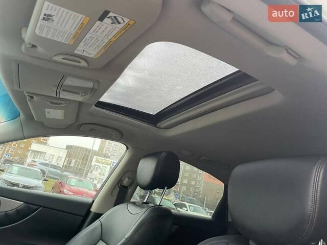 Белый Инфинити QX70, объемом двигателя 3.7 л и пробегом 84 тыс. км за 16990 $, фото 32 на Automoto.ua