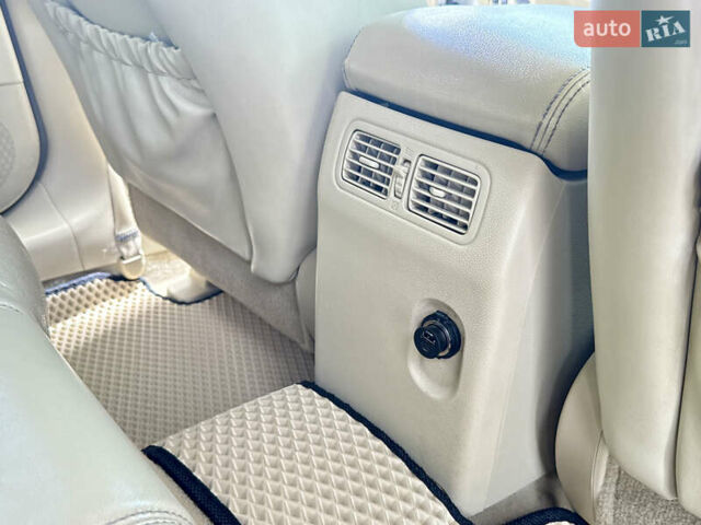 Белый Инфинити QX70, объемом двигателя 3.7 л и пробегом 200 тыс. км за 16800 $, фото 28 на Automoto.ua