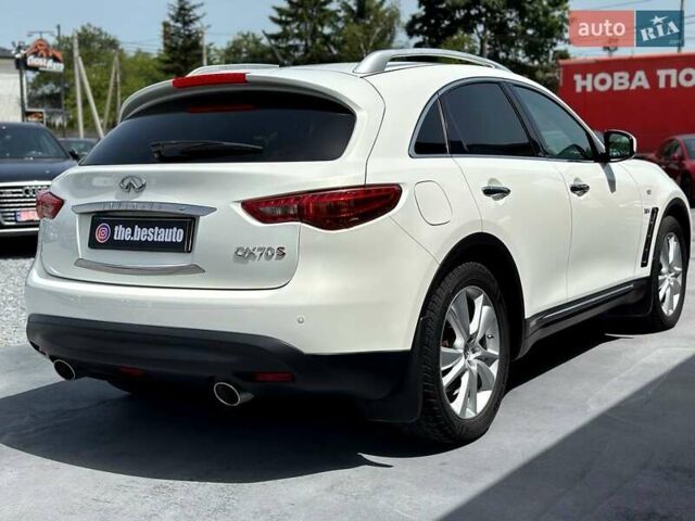 Білий Інфініті QX70, об'ємом двигуна 2.99 л та пробігом 155 тис. км за 23995 $, фото 14 на Automoto.ua