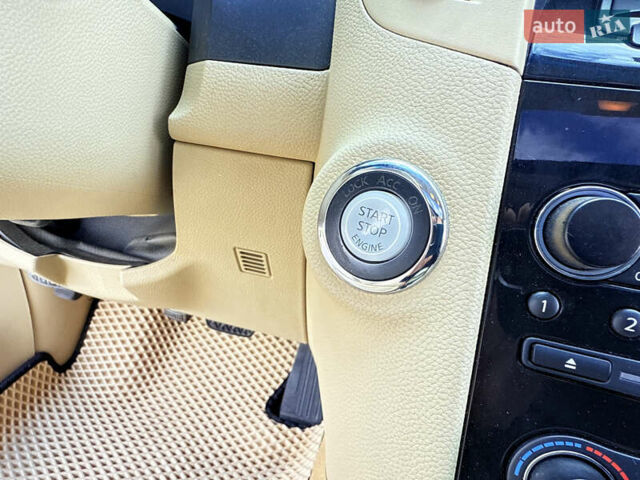 Белый Инфинити QX70, объемом двигателя 3.7 л и пробегом 200 тыс. км за 16800 $, фото 36 на Automoto.ua