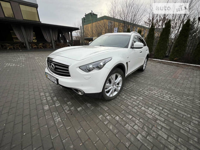 Білий Інфініті QX70, об'ємом двигуна 2.99 л та пробігом 156 тис. км за 33000 $, фото 21 на Automoto.ua