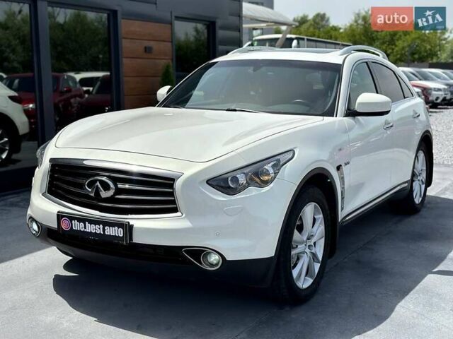 Білий Інфініті QX70, об'ємом двигуна 2.99 л та пробігом 155 тис. км за 23995 $, фото 8 на Automoto.ua