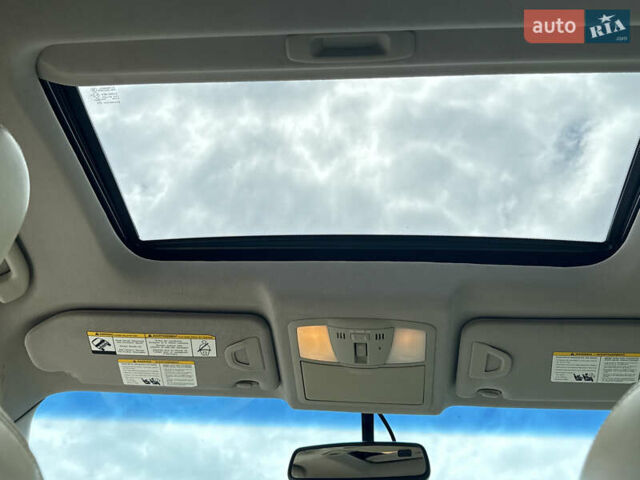 Белый Инфинити QX70, объемом двигателя 3.7 л и пробегом 200 тыс. км за 16800 $, фото 29 на Automoto.ua