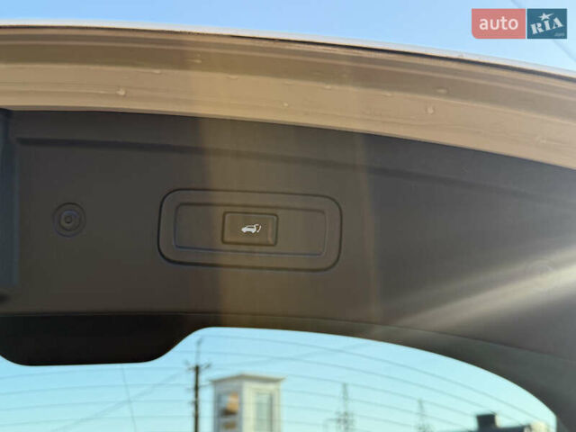 Белый Инфинити QX70, объемом двигателя 3.7 л и пробегом 66 тыс. км за 19800 $, фото 9 на Automoto.ua