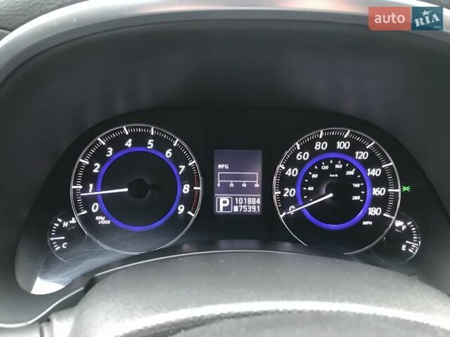 Черный Инфинити QX70, объемом двигателя 3.7 л и пробегом 138 тыс. км за 15900 $, фото 40 на Automoto.ua