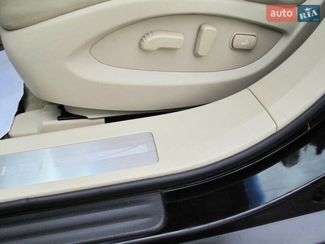 Черный Инфинити QX70, объемом двигателя 3.7 л и пробегом 235 тыс. км за 17300 $, фото 34 на Automoto.ua