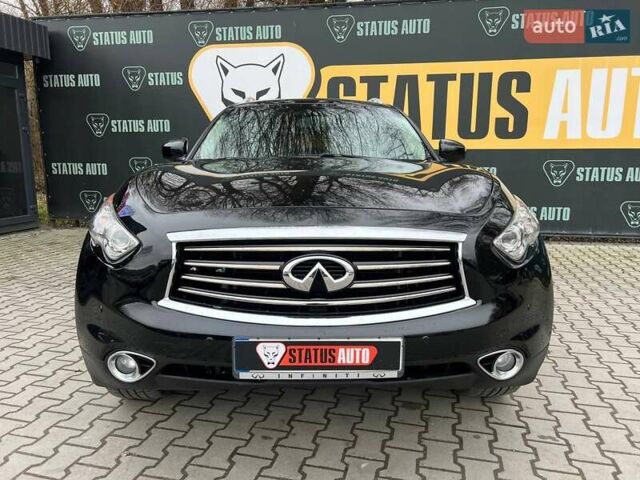 Чорний Інфініті QX70, об'ємом двигуна 3.7 л та пробігом 190 тис. км за 16900 $, фото 1 на Automoto.ua