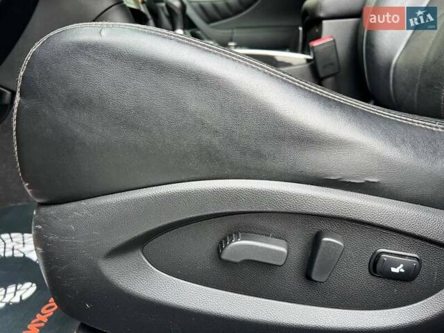 Чорний Інфініті QX70, об'ємом двигуна 3.7 л та пробігом 190 тис. км за 16900 $, фото 16 на Automoto.ua