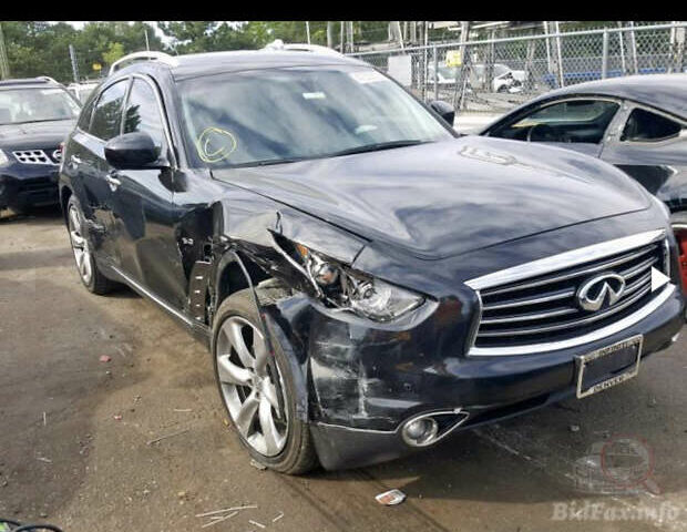 Черный Инфинити QX70, объемом двигателя 5 л и пробегом 171 тыс. км за 18900 $, фото 57 на Automoto.ua