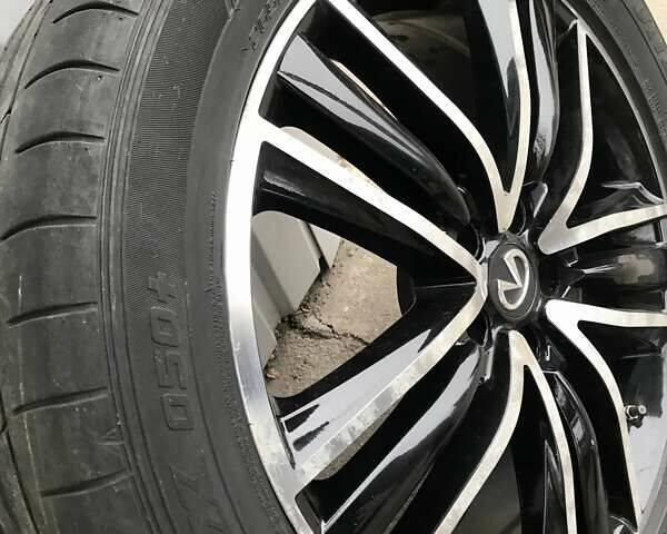Черный Инфинити QX70, объемом двигателя 3.7 л и пробегом 138 тыс. км за 15900 $, фото 61 на Automoto.ua