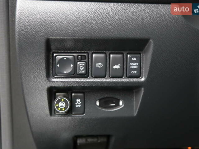 Черный Инфинити QX70, объемом двигателя 3.7 л и пробегом 150 тыс. км за 19500 $, фото 24 на Automoto.ua