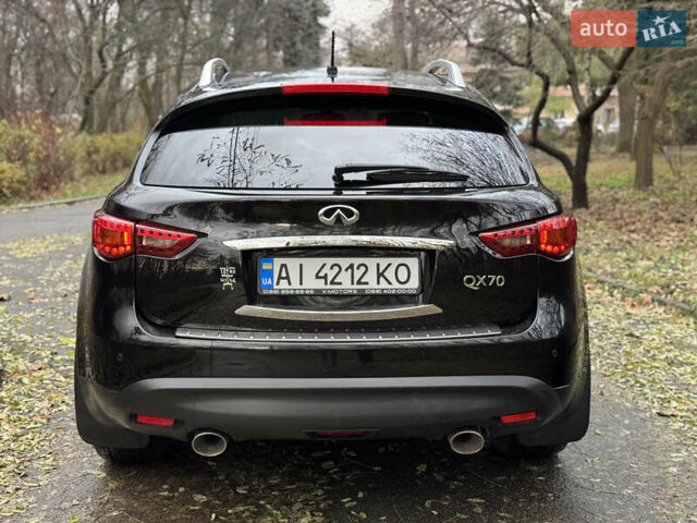 Черный Инфинити QX70, объемом двигателя 2.99 л и пробегом 154 тыс. км за 18700 $, фото 5 на Automoto.ua