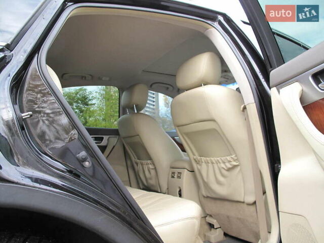 Черный Инфинити QX70, объемом двигателя 3.7 л и пробегом 235 тыс. км за 17300 $, фото 73 на Automoto.ua