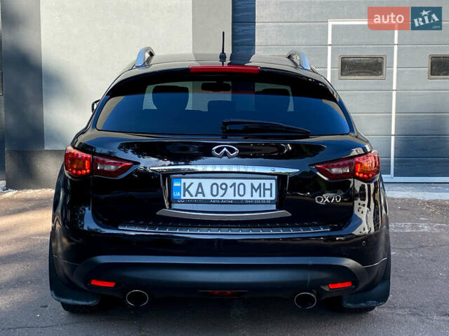Чорний Інфініті QX70, об'ємом двигуна 2.99 л та пробігом 174 тис. км за 17000 $, фото 9 на Automoto.ua