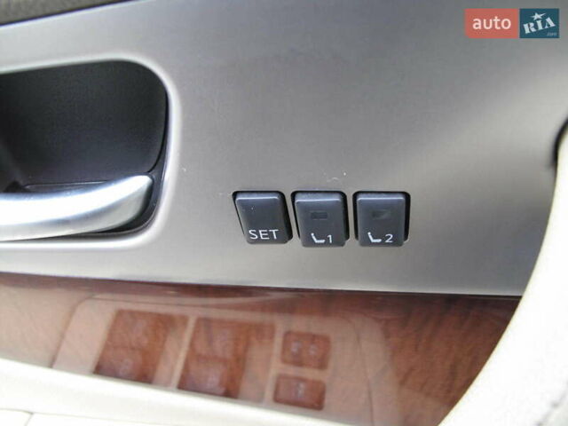 Черный Инфинити QX70, объемом двигателя 3.7 л и пробегом 235 тыс. км за 17300 $, фото 26 на Automoto.ua