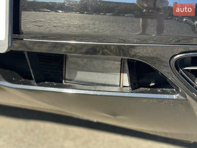 Черный Инфинити QX70, объемом двигателя 5 л и пробегом 171 тыс. км за 18900 $, фото 7 на Automoto.ua