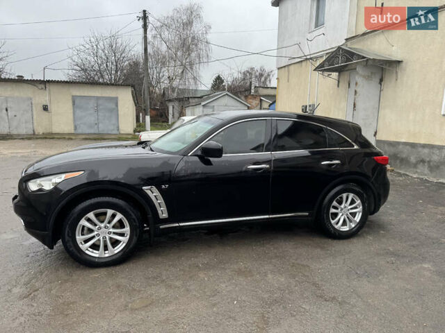 Черный Инфинити QX70, объемом двигателя 3.7 л и пробегом 185 тыс. км за 17700 $, фото 9 на Automoto.ua