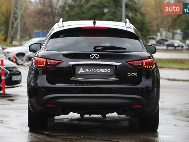Черный Инфинити QX70, объемом двигателя 3.7 л и пробегом 150 тыс. км за 19500 $, фото 5 на Automoto.ua