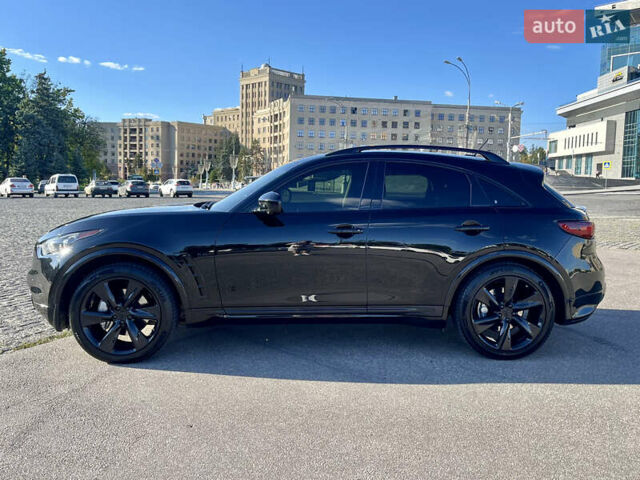 Черный Инфинити QX70, объемом двигателя 5 л и пробегом 171 тыс. км за 18900 $, фото 8 на Automoto.ua