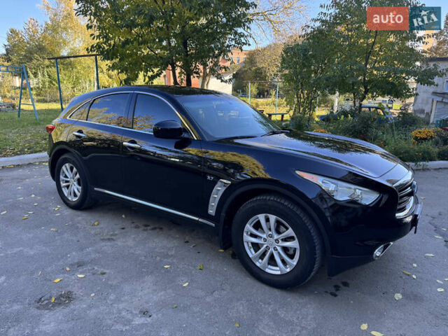 Черный Инфинити QX70, объемом двигателя 3.7 л и пробегом 185 тыс. км за 17999 $, фото 26 на Automoto.ua